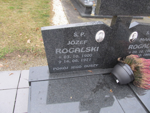 Józef Rogalski 1900 Świerczów - Grobonet - Wyszukiwarka osób pochowanych