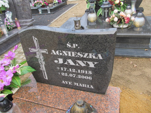 Agnieszka Jany 1915 Świerczów - Grobonet - Wyszukiwarka osób pochowanych