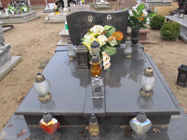 Grób Jan Nowakowski